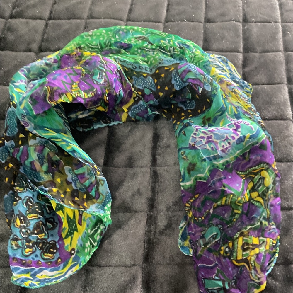 Chaudry Multicolored Scarf with Floral Abstract Pattern